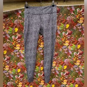 Athleta Delancey Women’s Small Textured Blue &‎ White Moto Pant With Ankle Zips